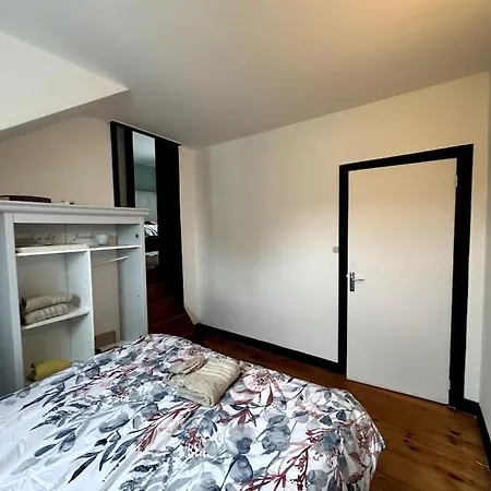 Maison Chaleureuse 160 M2 Avec Grand Jardin